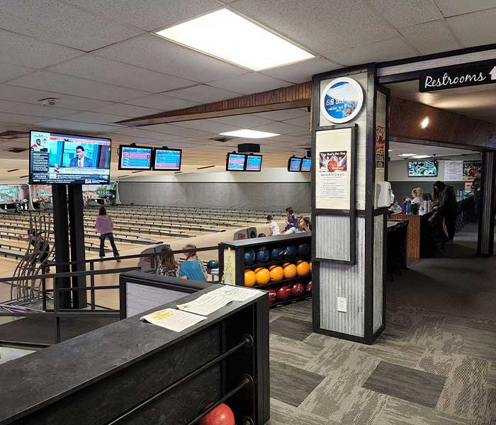 Lounge area at Falls Bowl in Chippewa Falls WI.